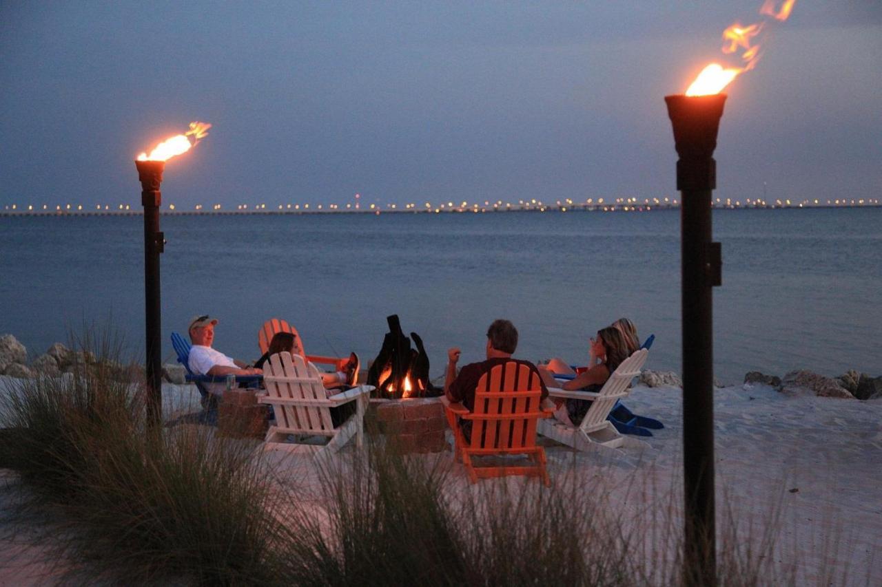Condo Less Than 5 Min From Airport With Sunset Views Tampa Eksteriør bilde